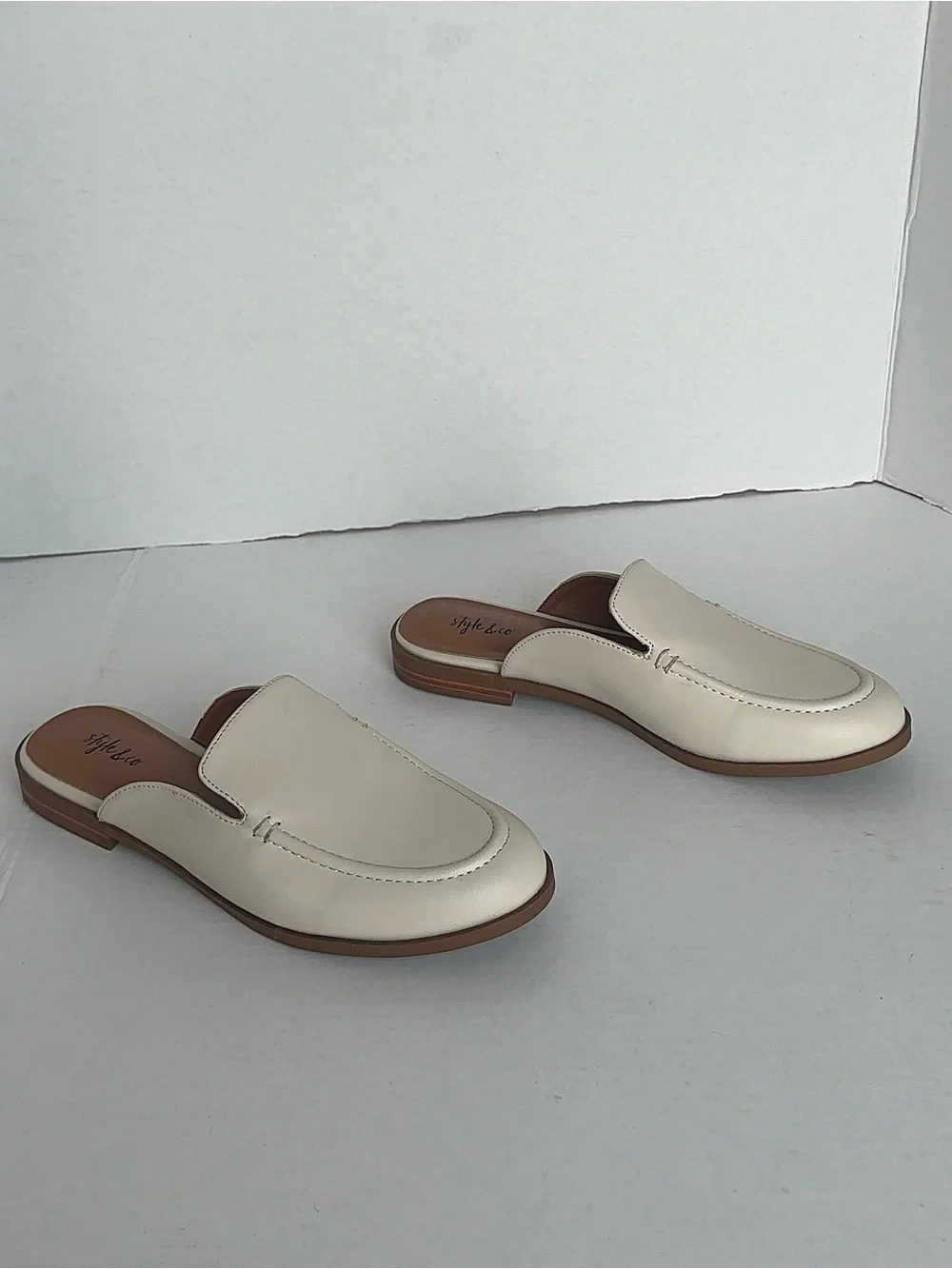 Style & Co. Women’s Cream Mule Loafers Slip-On Shoes Size 8 Comfort Casual